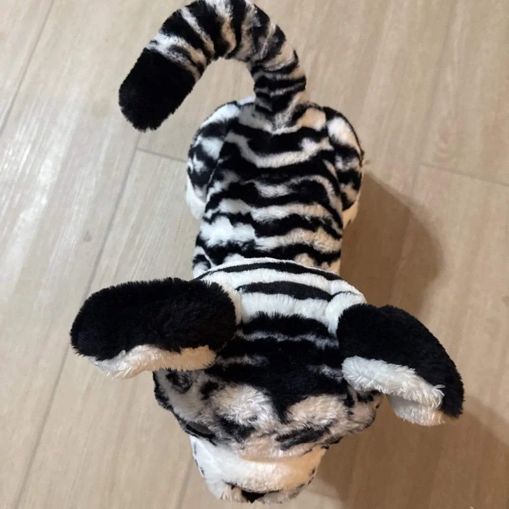 FurReal Roarin' White White Tiger Interactive Toy R Us Exclusive 2017 Tested